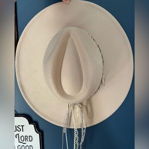 Custom western hat